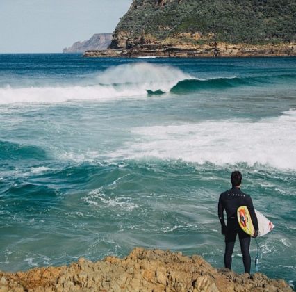 Nova coleção de roupas de borrachas da marca Rip Curl chega com tudo. Foto: Divulgação.