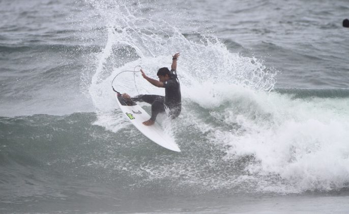 Marco Fernandez praia de Itaúna, Saquarema (RJ). Foto: Andre Torelly.