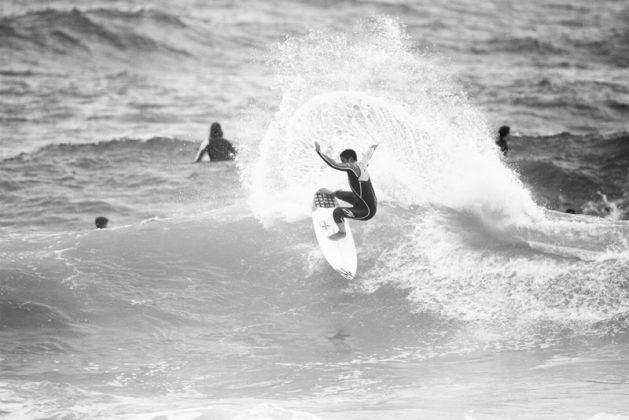 Michael Rodrigues praia de Itaúna, Saquarema (RJ). Foto: Andre Torelly.