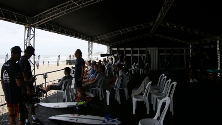 Quiksilver Pro, praia de Itaúna, Saquarema (RJ). Foto: Luciano Santos Paula.