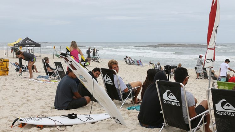 Quiksilver Pro, praia de Itaúna, Saquarema (RJ). Foto: Luciano Santos Paula.