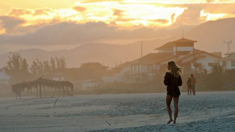 Quiksilver Pro, praia de Itaúna, Saquarema (RJ). Foto: Luciano Santos Paula.