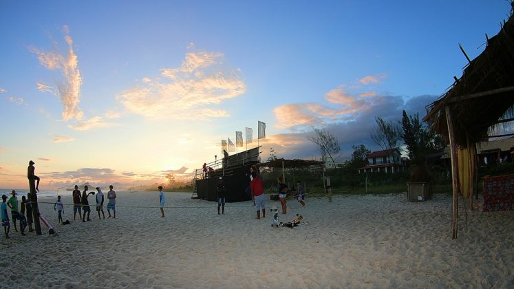 Quiksilver Pro, praia de Itaúna, Saquarema (RJ). Foto: Luciano Santos Paula.