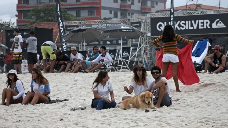 Quiksilver Pro, praia de Itaúna, Saquarema (RJ). Foto: Luciano Santos Paula.