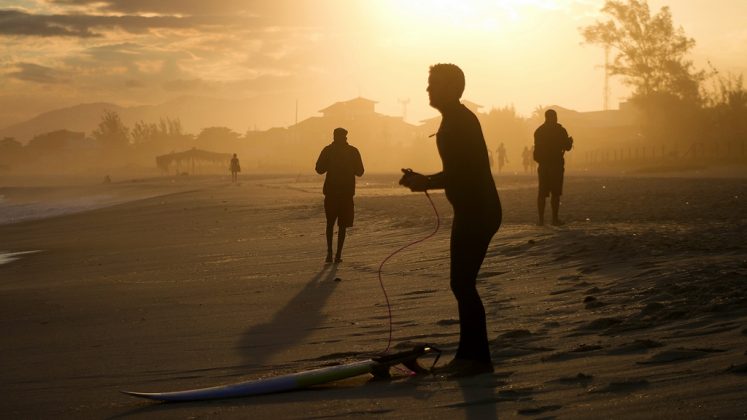 Quiksilver Pro, praia de Itaúna, Saquarema (RJ). Foto: Luciano Santos Paula.