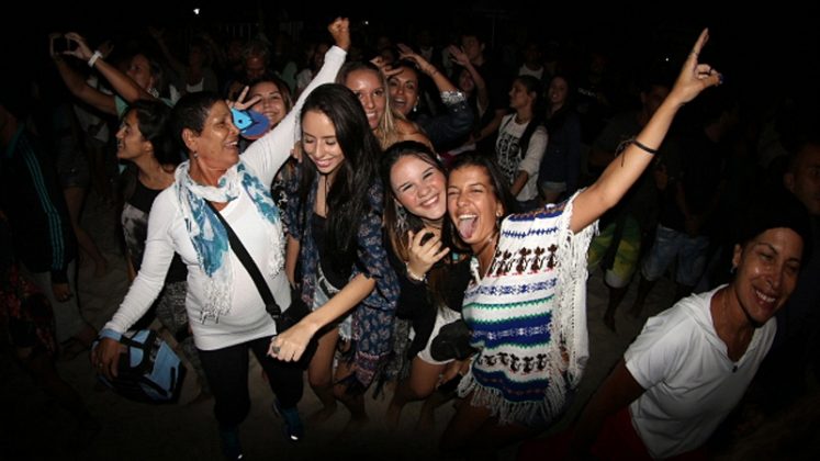 Show do Cidade Negra, praia de Itaúna, Saquarema (RJ). Foto: Luciano Santos Paula.