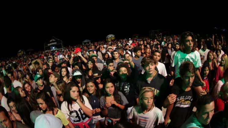 Show do Cidade Negra, praia de Itaúna, Saquarema (RJ). Foto: Luciano Santos Paula.