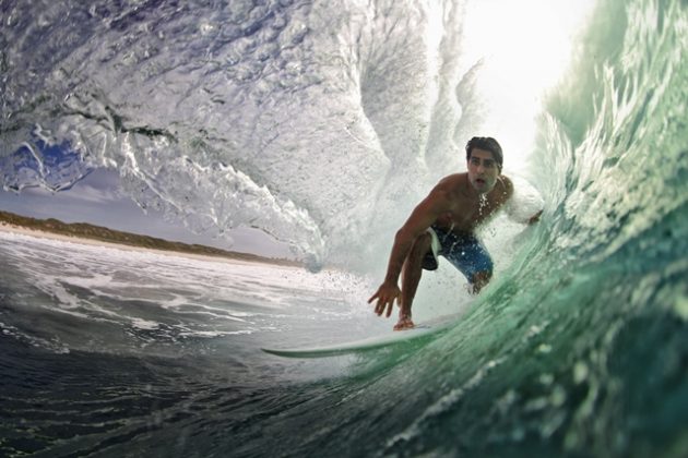 RAFAEL_BAETA_02 Em busca das melhores ondas do Brasil. Foto: Thiago Laion.