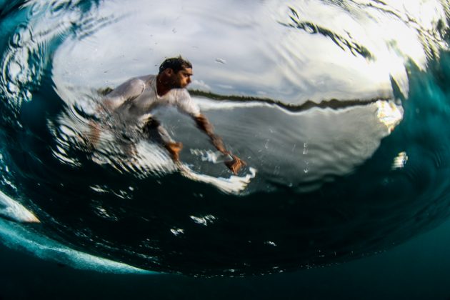 AaronMillerMentawai2015BVeigaLiquidEye82563 Bruno Veiga, Mentawai, junho, 2015. Foto: Wellington Gringo.