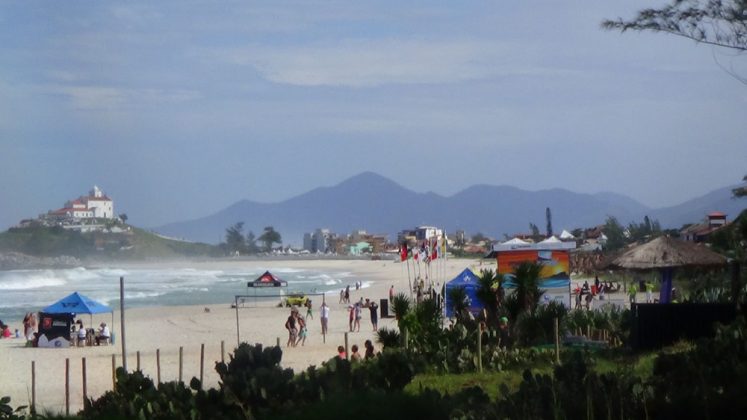 Marands Saquarema Surf Classic 2015, praia de Itaúna (RJ). Foto: Arquivo pessoal Fábio Gouveia.