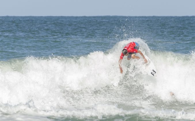 campeao-iniciante-eduardo-motta-05 20º A Tribuna de Surf Colegial. Foto: Simone Fernandes.