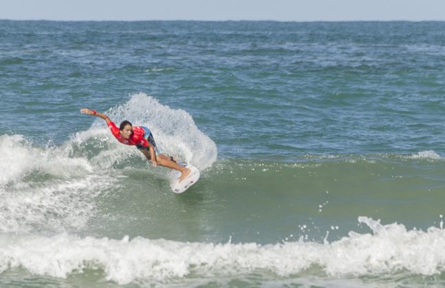 campeao-iniciante-eduardo-motta-06 20º A Tribuna de Surf Colegial. Foto: Simone Fernandes.