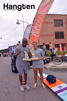 Jejé e Atalanta, Salinas Longboard Festival, Espanha Salinas Longboard Festival. Foto: Arquivo pessoal.