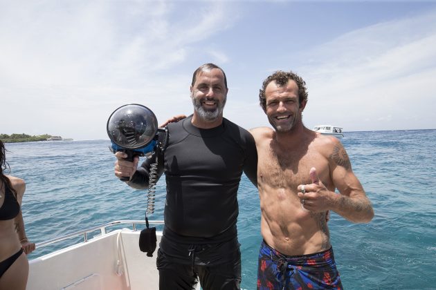 Sean Scott e Neco Padaratz , Four Seasons Maldives Surfing Champions 2015, Sultan's. Foto: Sean Scott.