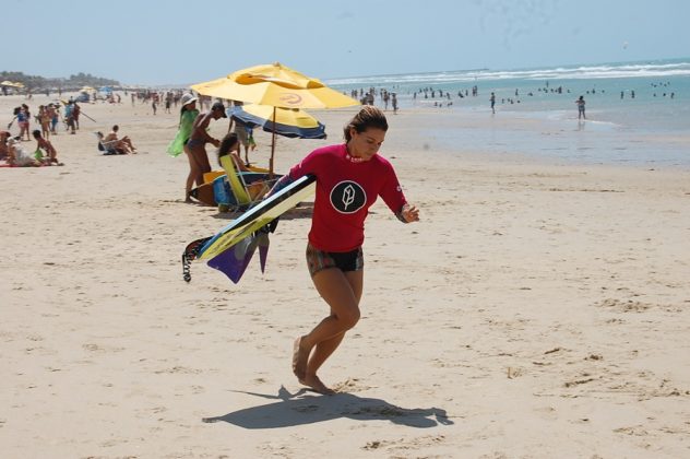 Isabela Sousa-Foto 1-Lima Jr Circuito Cearense de Bodyboard 2015. Foto: Taiu Bueno.