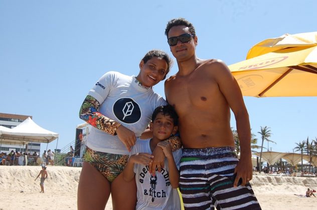 Roberto Bruno e família-Foto-Lima Jr Circuito Cearense de Bodyboard 2015. Foto: Taiu Bueno.