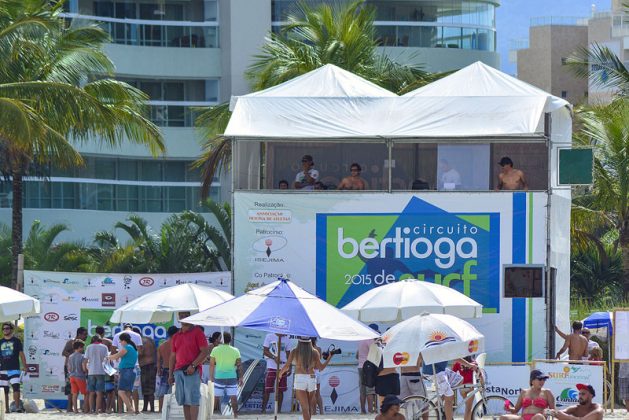 Palanque , Riviera de São Lourenço, Bertioga (SP). Foto: Osmar Rezende Filho.