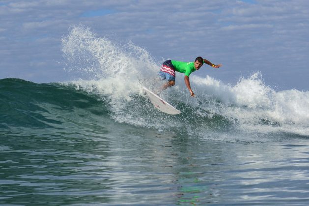 Vagner Sena , Riviera de São Lourenço, Bertioga (SP). Foto: Osmar Rezende Filho.