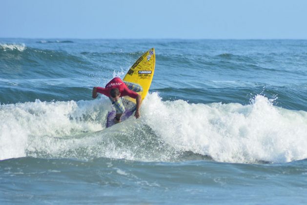 Giles Lopes , Riviera de São Lourenço, Bertioga (SP). Foto: Osmar Rezende Filho.