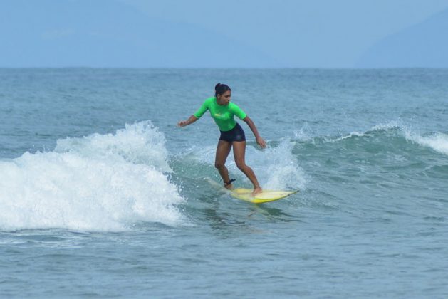 Caroline Perez , Riviera de São Lourenço, Bertioga (SP). Foto: Osmar Rezende Filho.