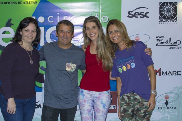 Noite de autógrafos , Riviera de São Lourenço, Bertioga (SP). Foto: Osmar Rezende Filho.