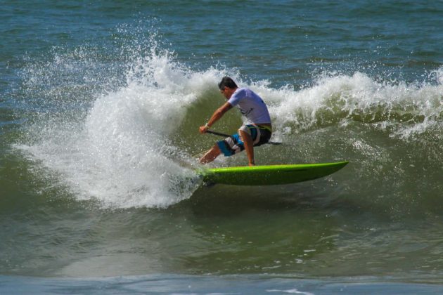 Erick Myakawa Rip Curl Guarujaense de Surf. Foto: Nancy Geringer.