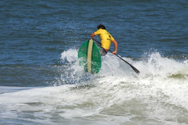 Thiago Mariano Rip Curl Guarujaense de Surf. Foto: Nancy Geringer.