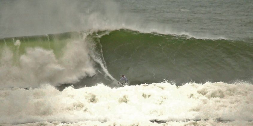 André Paulista , Desafio Mormaii de Ondas Grandes 2015, Cardoso, Farol Santa Marta (SC). Foto: Zecops.