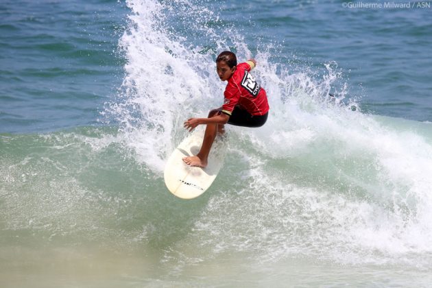 Caio-Knappi_1_foto_Guilherme-Milward Circuito ASN, canto do Costão, Itacoatiara. Foto: Site Quiksilver.com.