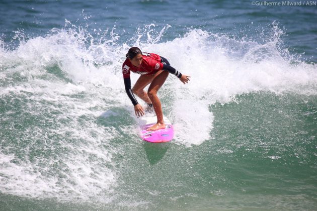 Carol-Bonelli_foto_Guilherme-Milward Circuito ASN, canto do Costão, Itacoatiara. Foto: Site Quiksilver.com.