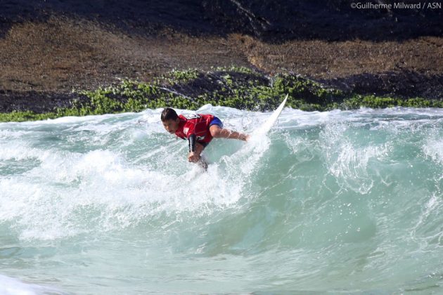 Pedro-Henrique-Canero_1_foto_Guilherme-Milward Circuito ASN, canto do Costão, Itacoatiara. Foto: Site Quiksilver.com.