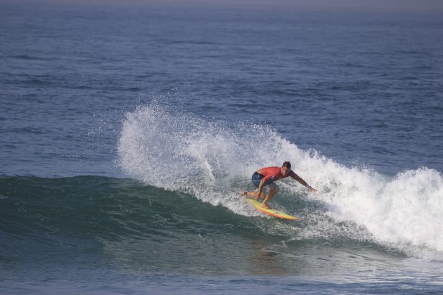 17º Circuito Universitário de Surf, Maresias. Foto: H2O Photography .