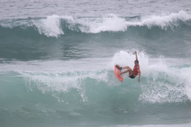 17º Circuito Universitário de Surf, Maresias. Foto: H2O Photography .