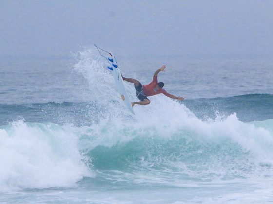 17º Circuito Universitário de Surf, Maresias. Foto: H2O Photography .