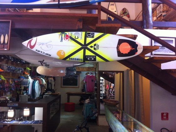 Rip Curl inaugura espaço customizado na loja Farol, num dos picos mais emblemáticos de surf na Bahia. Foto: Divulgação.