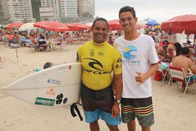 Rip Curl Guarujaense 2015, Pitangueiras, Guarujá (SP). Foto: Silvia Winik.