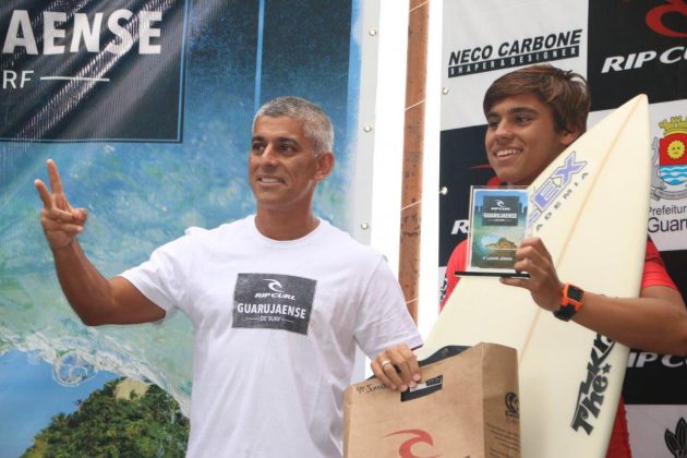 Rip Curl Guarujaense 2015, Pitangueiras, Guarujá (SP). Foto: Silvia Winik.