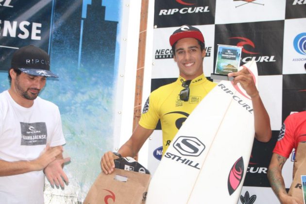 Rip Curl Guarujaense 2015, Pitangueiras, Guarujá (SP). Foto: Silvia Winik.