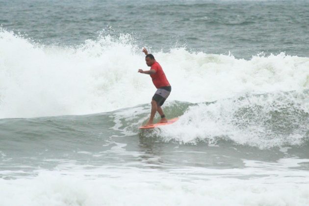 Daniel Faria , Rip Curl Guarujaense 2015, Pitangueiras, Guarujá (SP). Foto: Silvia Winik.