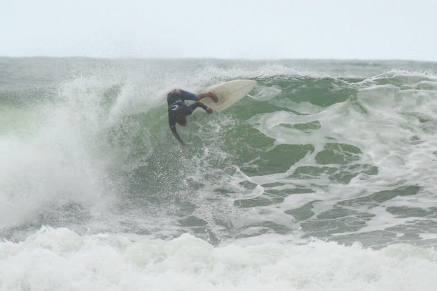 Valdemir Oliveira , Rip Curl Guarujaense 2015, Pitangueiras, Guarujá (SP). Foto: Silvia Winik.