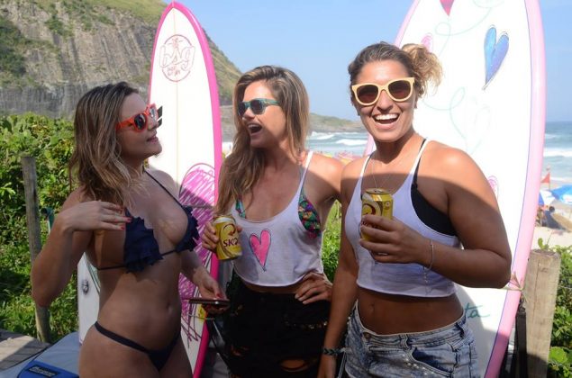 Tag Team Brasil Surf Girls agita a Prainha, no Rio de Janeiro. Confira as fotos. Foto: Fred Rozario.