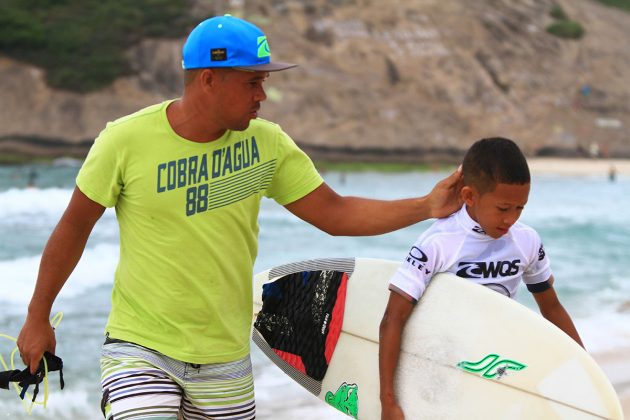  Circuito Oakley WQSurf Sub 14 Estadual de Surf 2015, Canto do Recreio (RJ). Foto: Patrícia Lelot.