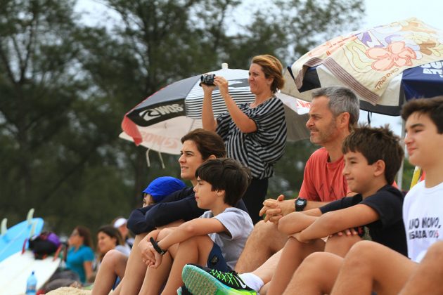  Circuito Oakley WQSurf Sub 14 Estadual de Surf 2015, Canto do Recreio (RJ). Foto: Patrícia Lelot.