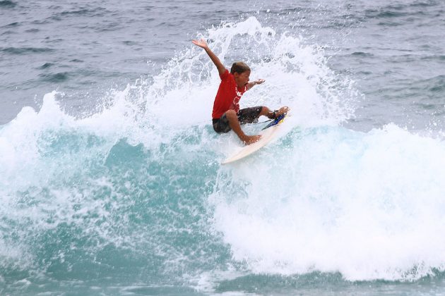 Matheus Lima Circuito Oakley WQSurf Sub 14 Estadual de Surf 2015, Canto do Recreio (RJ). Foto: Patrícia Lelot.