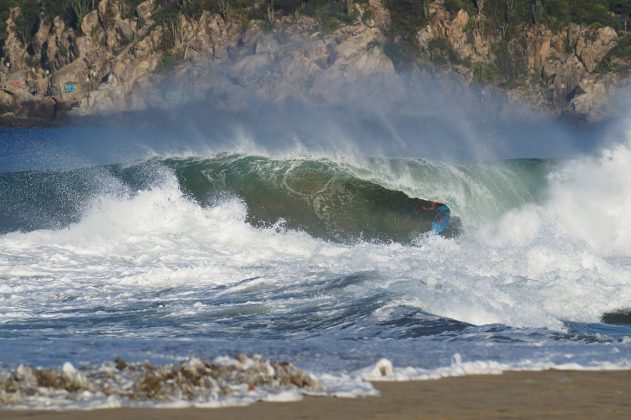 Luiz Fernando, Puerto Escondido, Zicatela, México. Foto: Arquivo pessoal.