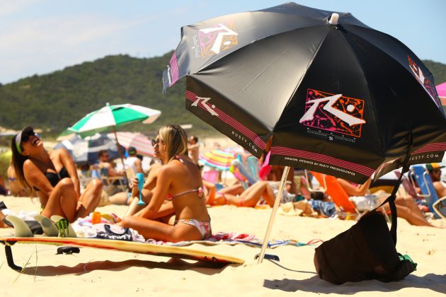  Test Ride Rusty Surfboards, praia do Rosa, Santa Catarina. Foto: Cristiano Rigo Dalcin.