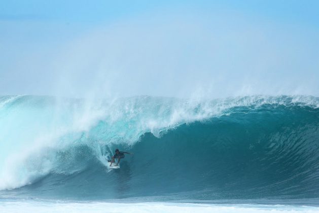 Luke Shepardson , Billabong Pipe Invitational 2015, Pipeline, Hawaii. Foto: Vinicius Ferreira.