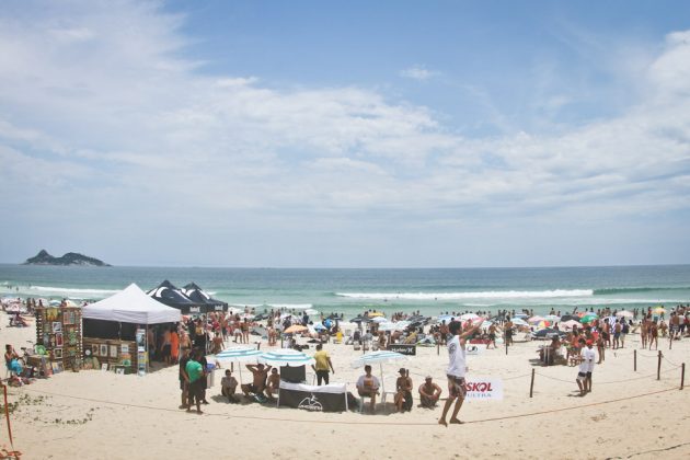 Puc Surf, Barra da Tijuca, RJ. Foto: Miguel Soares.