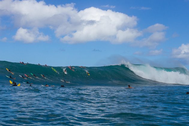 Photo Thiago Okasuka , Swell El Niño, Waimea Bay. Foto: Thiago Okasuka.