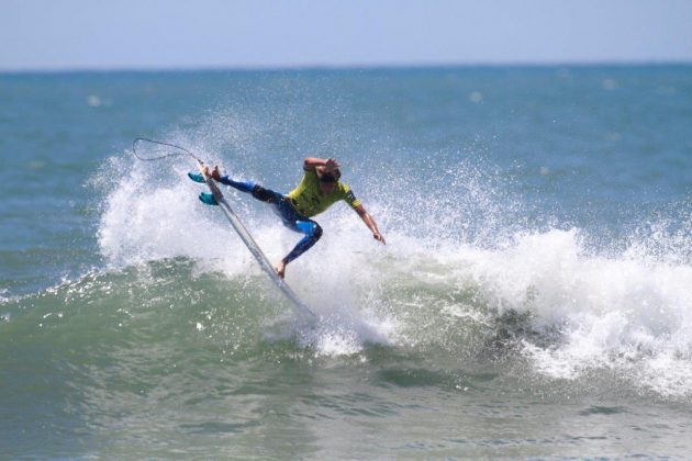 Mateus Herdy, Rip Curl Grom Search 2016, Praia da Ferrugem, Garopaba (SC). Foto: Basílio Ruy.